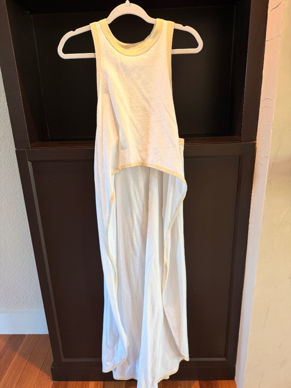 Free People Beach ivory high low top tank size medium
